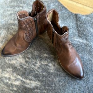 Seychelles Brown Leather Woven Double Zip Booties